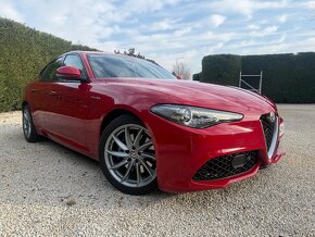 Alfa Romeo Giulia 2.2 Diesel 210 AT AWD Veloce - 5