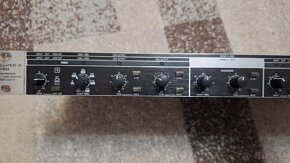 Behringer CX2310 Super X Pro V2 Crossover - 5