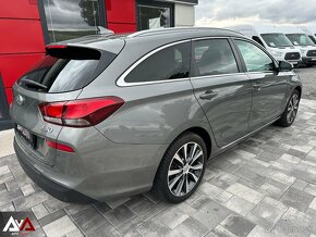 Hyundai i30 CW 1.6 CRDi Style, Pôvodný lak, FULL LED, SR - 5