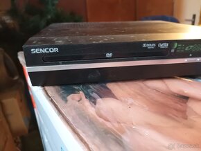 SDV 8701T DIVX+DVD+DVB-T COMBO SENCOR - 5