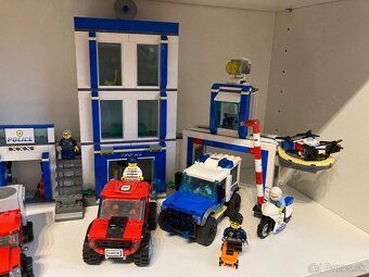 Lego city policajné - dve sady - 5