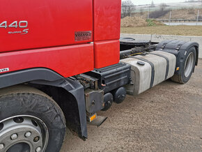 Prodám tahač návěsů VOLVO FH 13.440 42 T EURO 5 low deck - 5