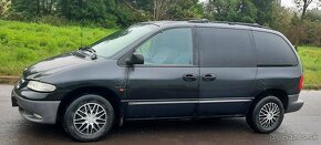 Chrysler Grand Voyager 7 miestne - 5