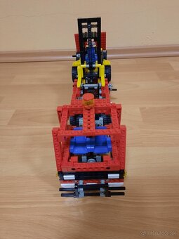 Lego Technic 8872 - Forklift Transporter - 5