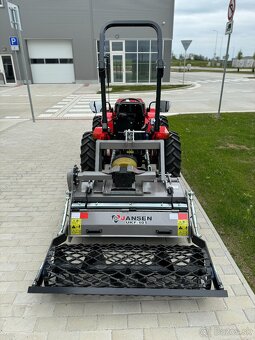 Zakladač trávnika za traktor JANSEN UKF-105 - 5