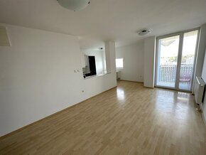 2 izbový byt 56 m2 s balkónom, West, Galanta 520 € - 5