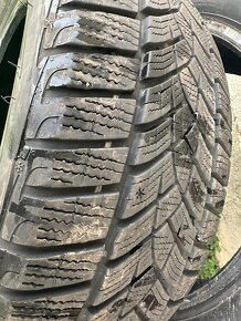 Zimné Pneu 215/55 R18 95T goodyear - 5