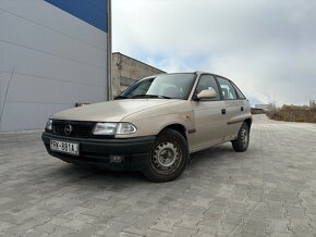 Opel Astra F - 5