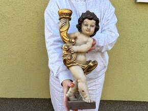 Dřevěný anděl světlonoš socha Putto - 5