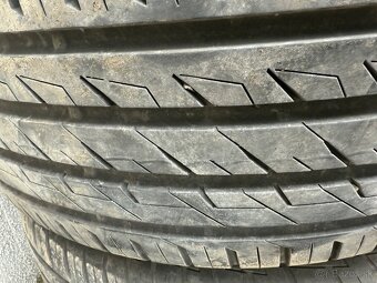 Letné pneu 235/55 r18 - 5