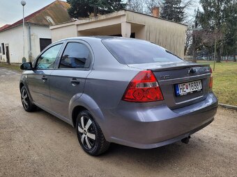 Chevrolet Aveo 1.2 - 5