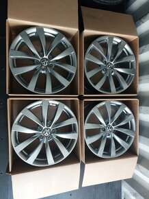 Nové orig. VW 5x112R19 8JX19 ET41 - 5