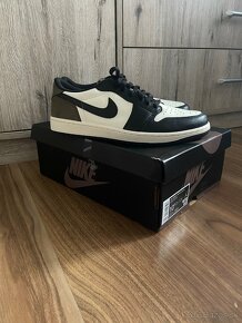 Jordan 1 Retro Low OG Mocha - 5