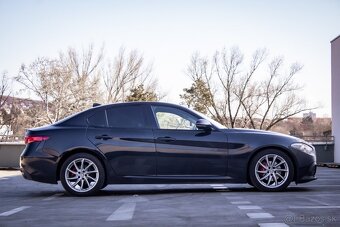 Alfa Romeo Giulia 2.0TBi MultiAir 200k AT Super - 5