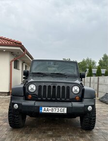 Jeep Wrangler Unlimited - 5