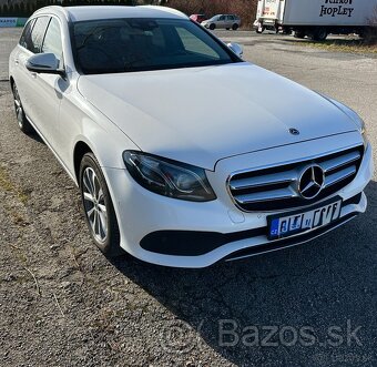 Mercedes E220d 4 matic 2018, plný servis, 100% nájezd - 5