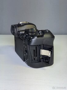 Canon R6 - 5