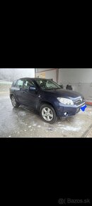 TOYOTA RAV4 4x4 - 5