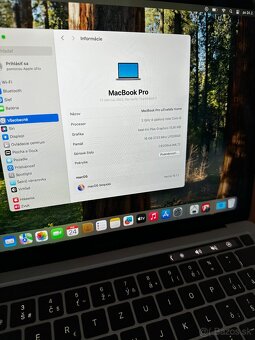 MacBook Pro 2020 i5 1TB Touchbar - 5