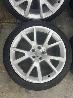 Letná sada AUDI 5x112 235/40 R19 - 5