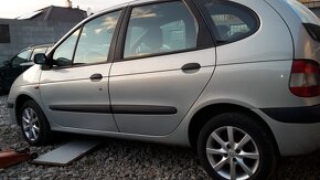 renault  scenic  1900 DCI  - rozpredám - 5