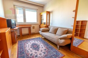 Na predaj 4-izbový byt s lodžiou, 87 m², Šášovská ulica v Pe - 5