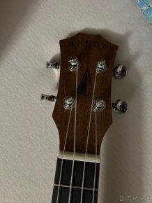 Ukulele - 5