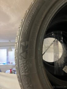 Na predaj 2ks zimne pneu Nexen 245/45 R18 100V - 5