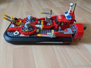 Lego 7944 City Hasičské vznášadlo - 5