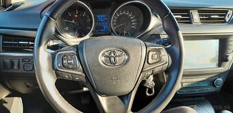 Toyota avensis combi 1.6 D4D - 5