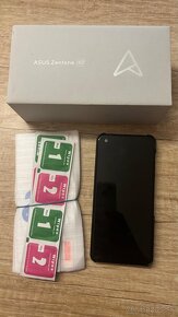 Asus Zenfone 10   8 GB/128 GB - 5