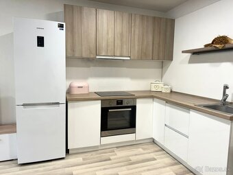 NA PRENÁJOM ZARIADENÝ 2,5 IZBOVÝ BYT, 65 m2,  PRIEVIDZA - 5