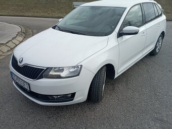 Skoda Rapid Spaceback - 5