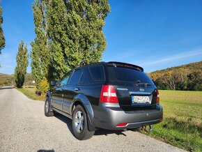 Predám Kia Sorento EX 2,5  125kW - 5