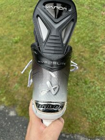 Hokejove Korcule Bauer Vapor Hyperlite 2 - 5