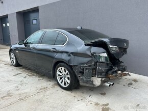 ROZPREDÁME BMW F10 FACELIFT 530d xDrive FULL LED - 5