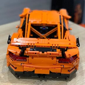 LEGO Porsche 911 GT3 RS 42056 - 5