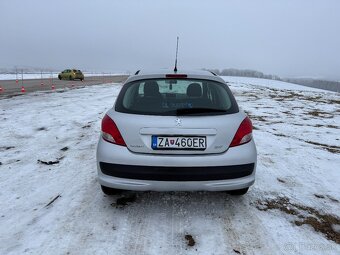 Peugeot 207 2011 1.4 54kw - 5