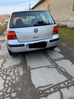 Golf 4 1.4 benzín - 5