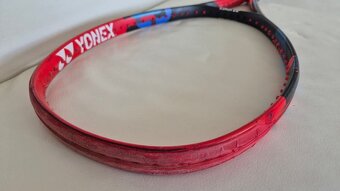 tenisové rakety Yonex VCORE 26 scarlet - 5