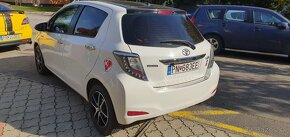 Yaris toyota 1,33 73kw 99ps biela zachovale auto - 5