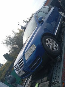 Rozpredám vw.touareg 3.2 benzín 162kw automat - 5