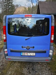 predám OPEL VIVARO 2,0 84kw, automat len 130tisic - 5