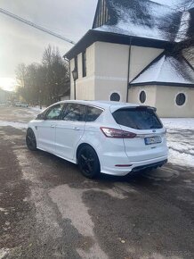 Ford S MAX - 5