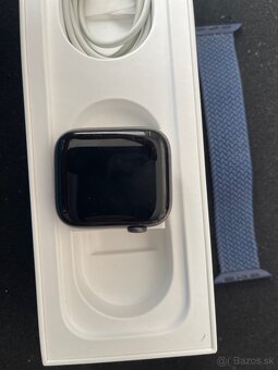 Apple Watch 5 44mm - 5