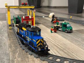 Predám Lego 60052 Nákladný vlak - 5