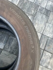 Predám 2ks letné pneu HANKOOK 215/65R17 - 5