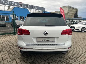 Volkswagen Touareg 3.0 V6 TDI 4Motion - 5