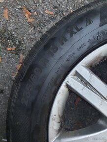 235/60 R18 zimne - 5