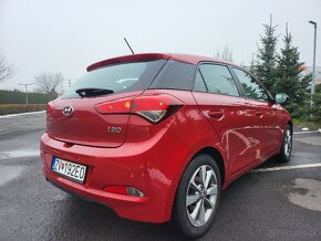 Hyundai I20 2015 1,4 16v. Video v popise - 5